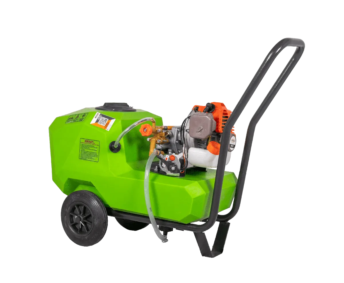 Engine-powered garden tool KST45 4T