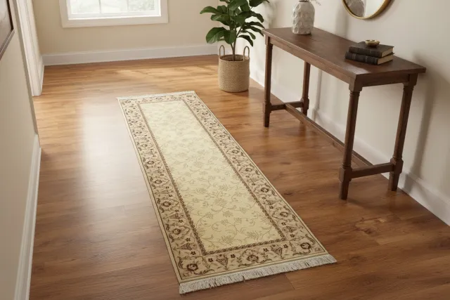Feshane Hand-Woven Runner
