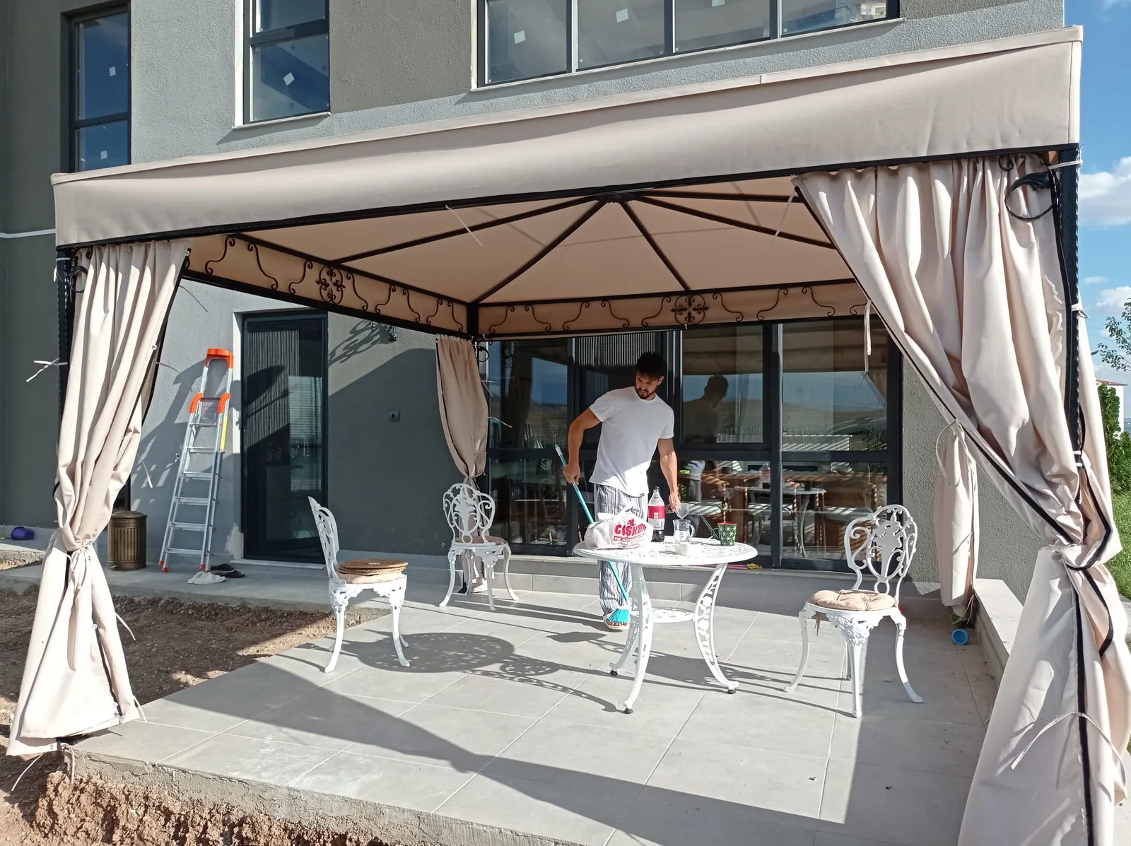 garden pavilion tent