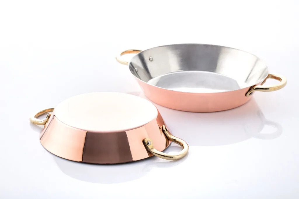 Copper conical frying pan with two handles